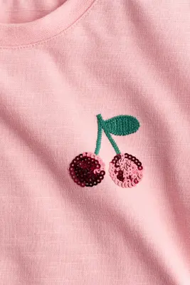 Robe T-shirt avec motif - Rose clair/cerises