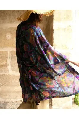 Kimono Flower Power Court