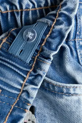 Short Loose Fit en denim - Bleu denim clair/Squishmallows