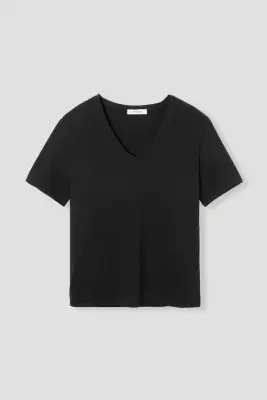T-shirt col V