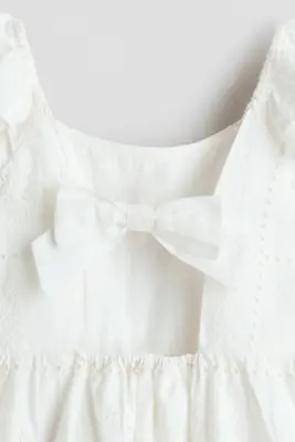 Combi-pantalon en coton avec broderie anglaise - Blanc