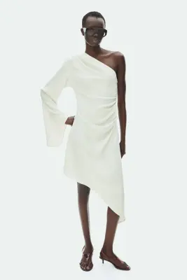 Robe asymétrique à effet drapé - Ivoire