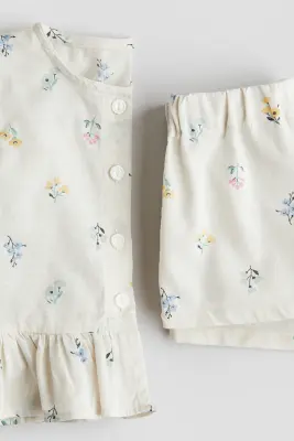 Ensemble 2 pièces avec blouse et short - Crème/fleuri