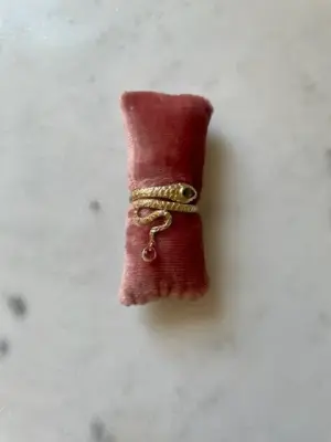 Nouveau ! ROOM SERVICE JEWELRY Bague Angitia Tourmaline