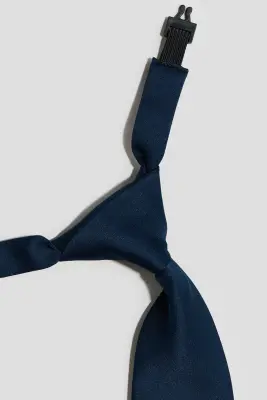 Cravate en satin - Bleu marine
