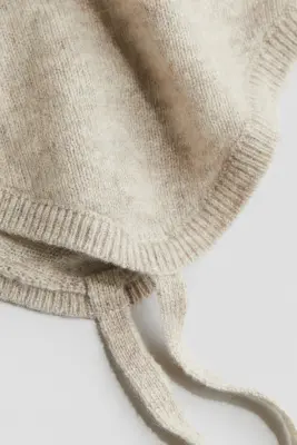 Bonnet béguin en cachemire - Beige clair