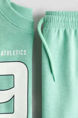Ensemble 2 pièces avec sweat et pantalon jogger - Vert clair/94