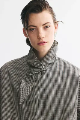 Veste à col foulard avec base à effet boule - Taupe/carreaux