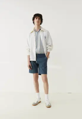 Le short classique