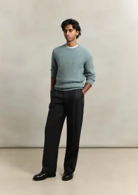 Shaggy sheep jumper