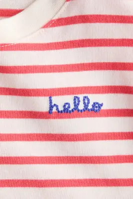 T-shirt avec détail brodé - Rose framboise/Hello