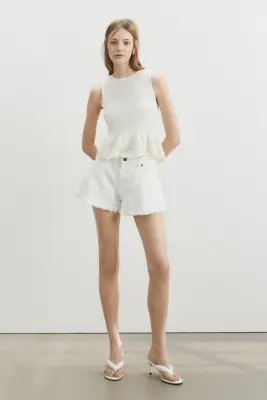 Short frangé en denim - Crème
