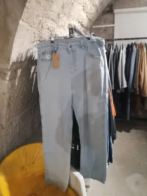 Jean Karl Kani bleu clair