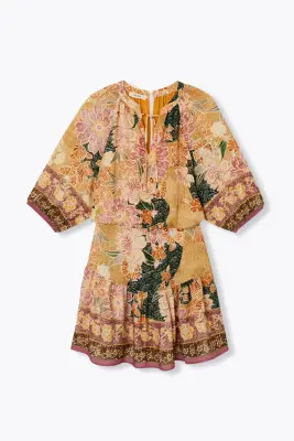 Robe courte