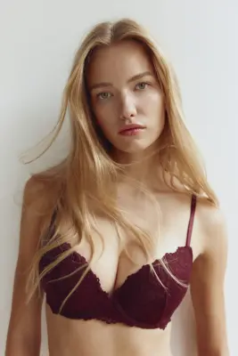 Soutien-gorge super push-up en dentelle - Bordeaux