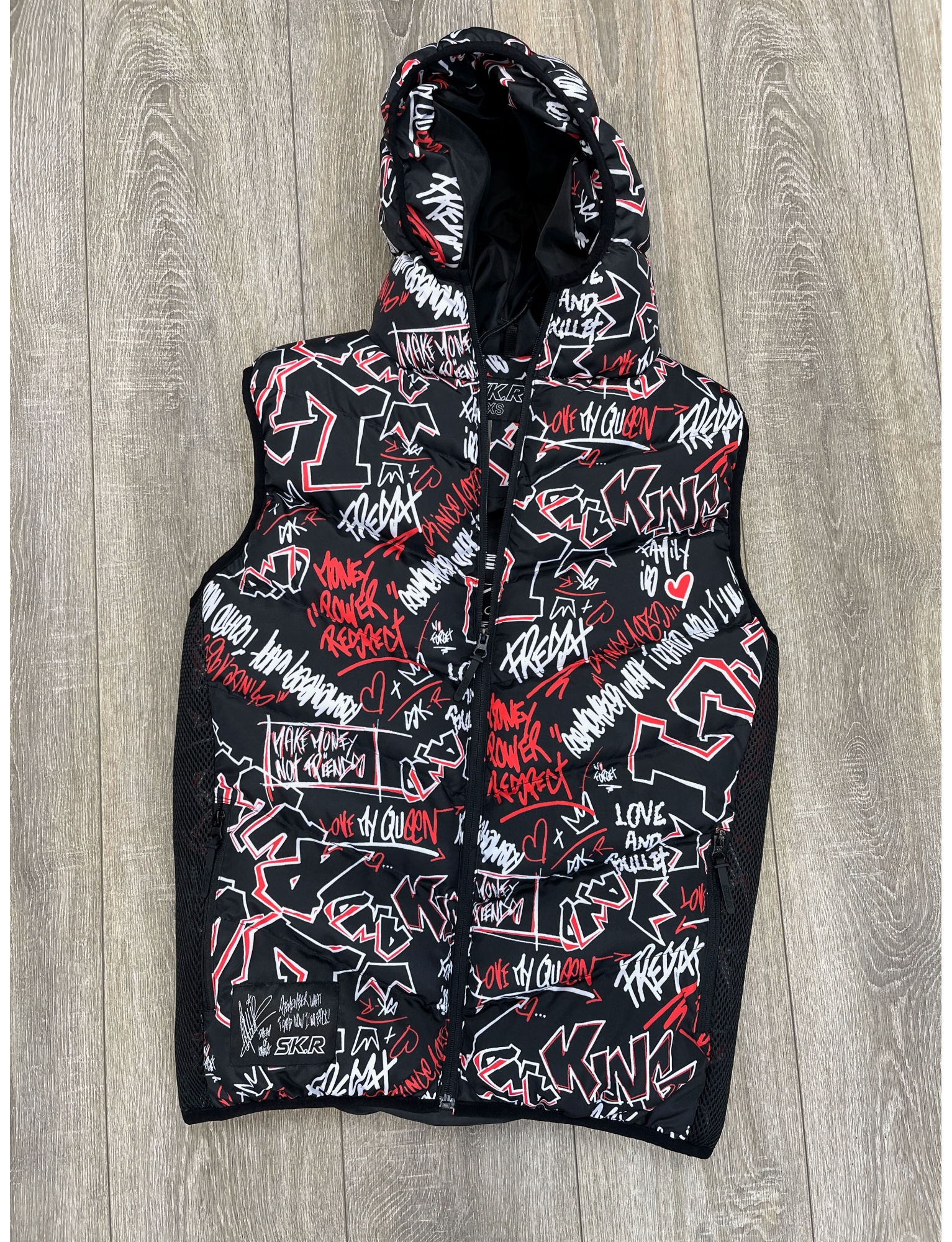 Doudoune SKR graffiti Noir rouge